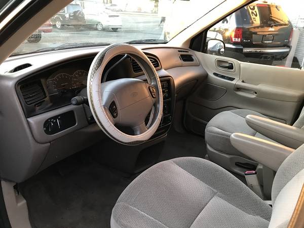 2000 Ford Windstar *Low Miles* - cars & trucks - by dealer - vehicle... for sale in Renton, WA – photo 9