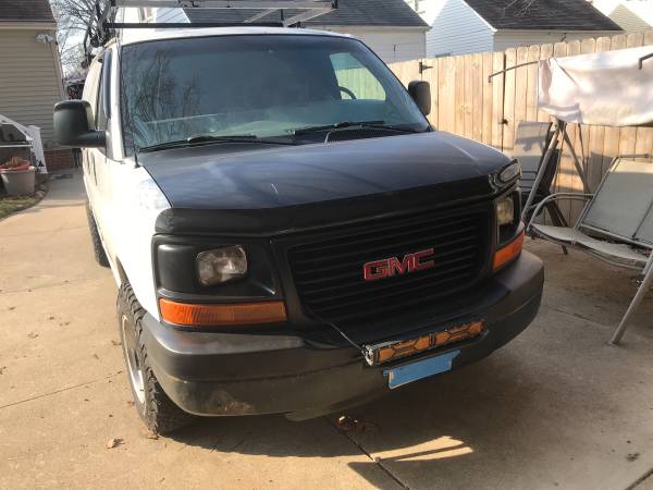 2007 GMC 3500 1 ton cargo Van for sale in Cleveland, OH – photo 7
