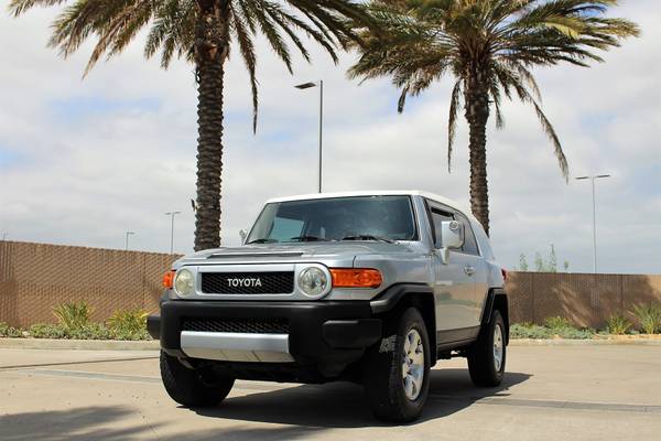 2007 Toyota FJ Cruiser 4WD - - by dealer - vehicle for sale in San Diego, CA – photo 4