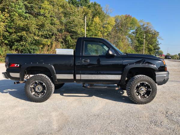 2004 Lifted Chevy Z71 for sale in Trafalgar, IN – photo 10