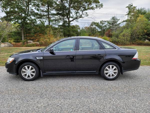2008 Ford Taurus SEL - 84k! - cars & trucks - by dealer - vehicle... for sale in Exeter, RI – photo 3