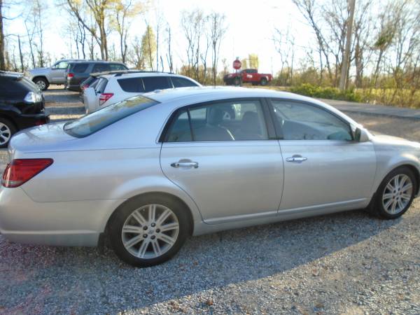 2009 Toyota Avalon LTD GPS Back Up Leather for sale in Hickory, IL