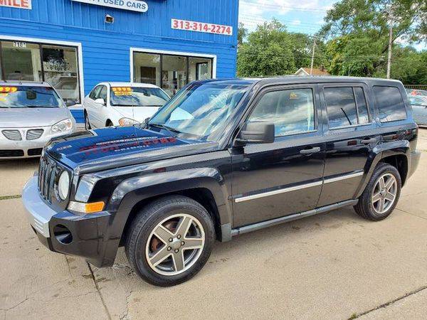 2008 Jeep Patriot Limited 4x4 4dr SUV w/CJ1 Side Airbag Package -... for sale in Warren, MI – photo 5