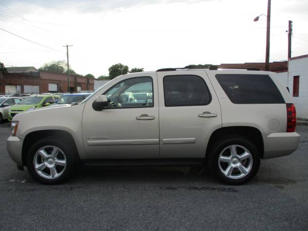 2007 Chevy Tahoe LTZ 4WD Fully Loaded/3rd Row Seat & Clean Title for sale in Roanoke, VA – photo 4