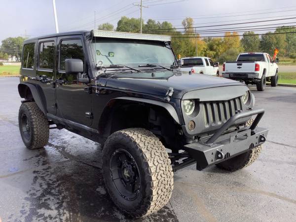 Clean! 2011 Jeep Wrangler Unlimited Sahara! 4x4! Accident Free!! -... for sale in Ortonville, MI – photo 7