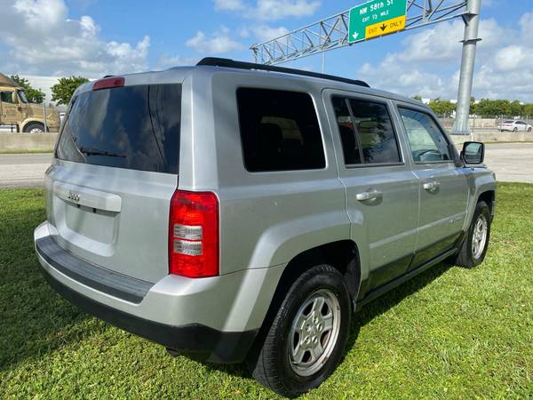 Jeep Patriot 2011 - cars & trucks - by owner - vehicle automotive sale for sale in Hialeah, FL – photo 5
