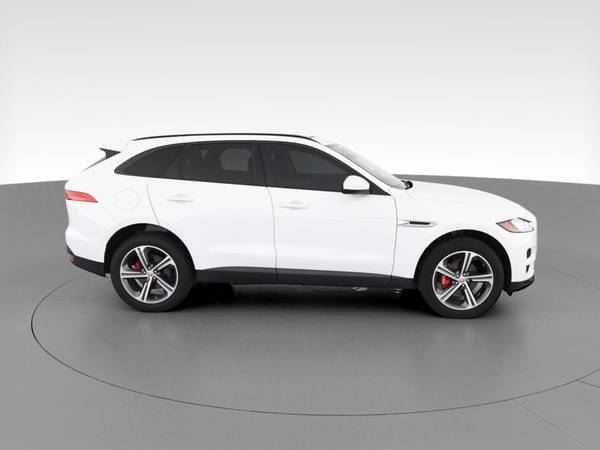 2018 Jag Jaguar FPACE 20d Premium Sport Utility 4D suv White -... for sale in Dallas, TX – photo 13