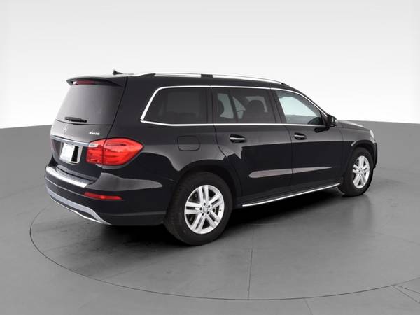 2016 Mercedes-Benz GL-Class GL 450 4MATIC Sport Utility 4D suv Black... for sale in milwaukee, WI – photo 11