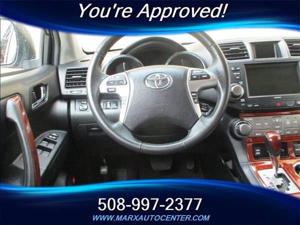 2012 Toyota Highlander Limited AWD..Leather, Nav, Backup Cam,3rd... for sale in New Bedford, MA – photo 16