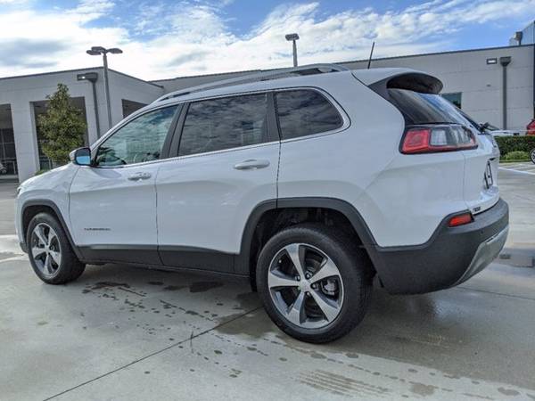 2019 Jeep Cherokee Bright White Clearcoat Great Deal**AVAILABLE** -... for sale in Naples, FL – photo 6