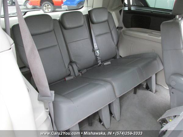 2010 VOLKSWAGEN ROUTAN SE LEATHER 2xTV/DVD HTD SEATS VW - cars & for sale in Mishawaka, IN – photo 15