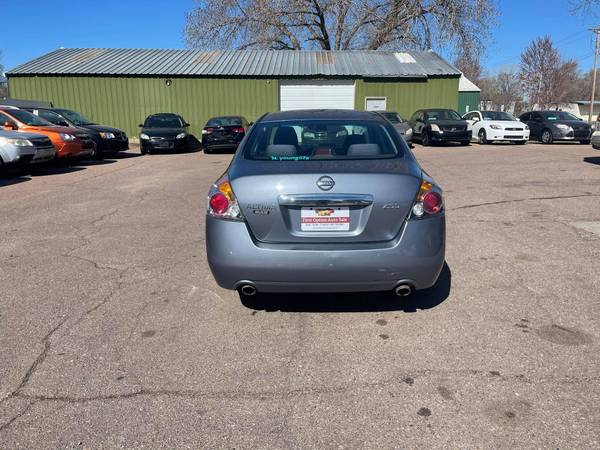 2010 Nissan Altima 4dr Sdn I4 CVT 2 5 S (Bargain) for sale in Sioux Falls, SD – photo 3