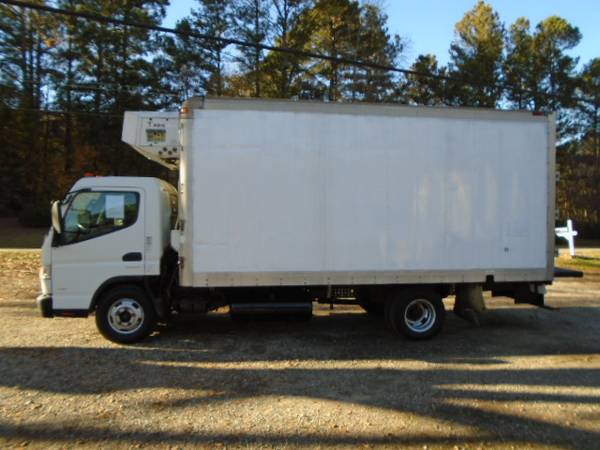 2014 Mitsubishi FE reefer/box truck - cars & trucks - by dealer -... for sale in Cumming, GA 30040, GA – photo 15