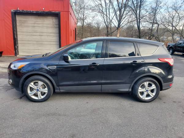 Drive with style 2015 ford Escape SE, only 69k miles-4 cylinder T for sale in Haverhill, MA – photo 4