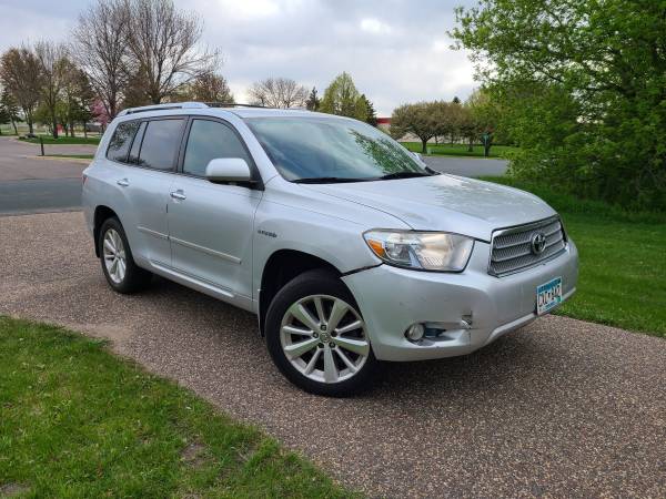 2008 Toyota Highlander Limited Hybrid - - by dealer for sale in Minneapolis, MN – photo 5