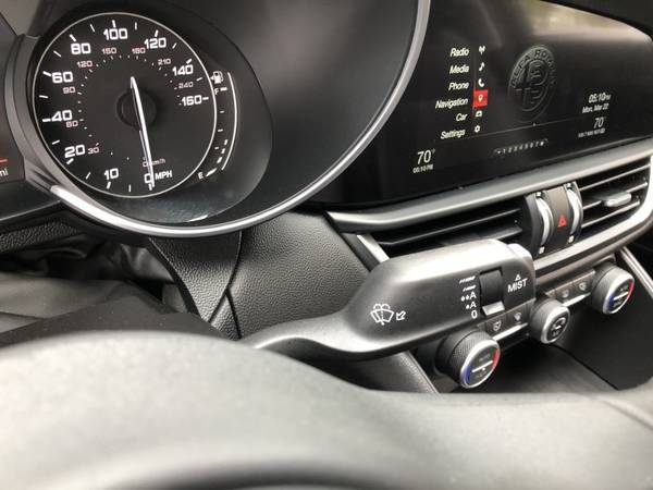 2018 Alfa Romeo Giulia ONLY 10K MILES 1-OWNER CLEAN CARFAX WELL for sale in Sarasota, FL – photo 17