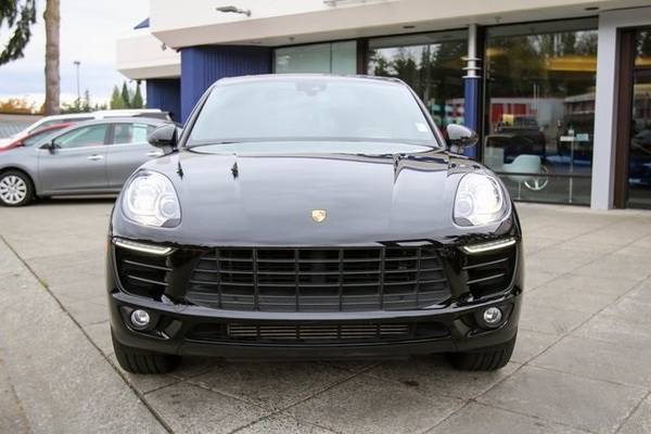 2017 Porsche Macan AWD All Wheel Drive SUV LOADED - cars & trucks -... for sale in Lynnwood, OR – photo 2