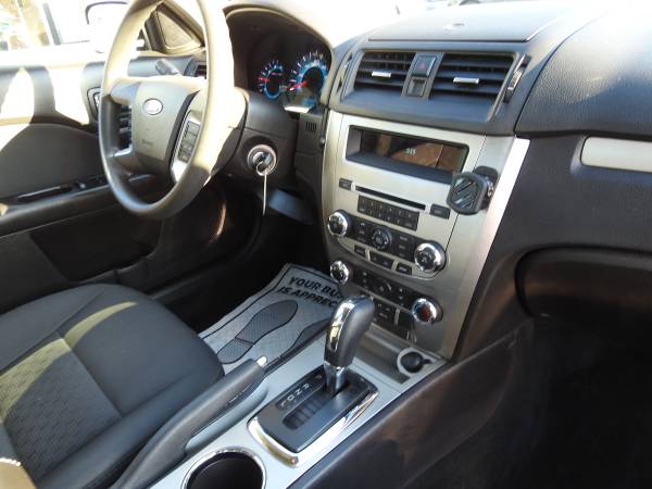 * Nice * 2012 Ford Fusion Sedan for sale in NOBLESVILLE, IN – photo 15