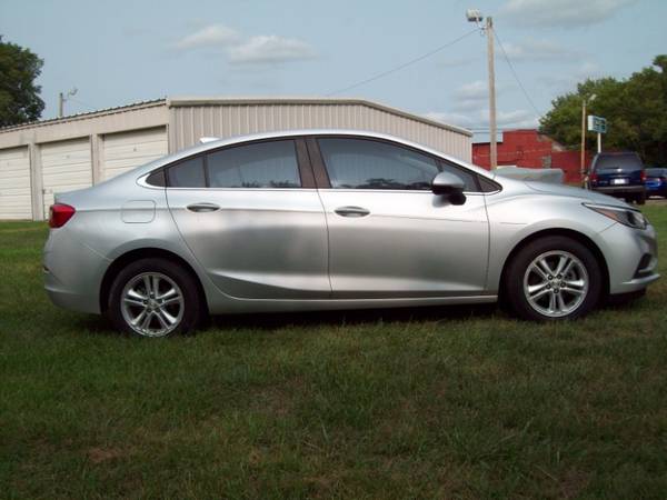 2016 Chevrolet Cruze LT Auto - cars & trucks - by dealer - vehicle... for sale in Springdale, AR – photo 19