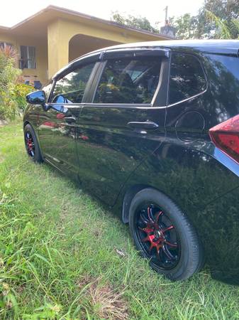 FOR SALE 2015 Honda Fit for sale in Other, Other – photo 3