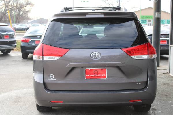 2012 Toyota Sienna LE 7 Passenger, Van, Only 55k, Great Price - cars... for sale in Omaha, NE – photo 8
