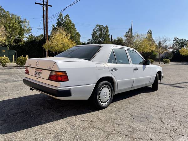 1991 Mercedes-Benz 300E 2.6L - cars & trucks - by owner - vehicle... for sale in Los Angeles, CA – photo 7
