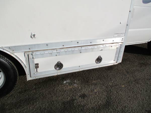 2005 Ford Econoline Commercial Cutaway E-350 CABLE PULLER, FIBER for sale in south amboy, VA – photo 24