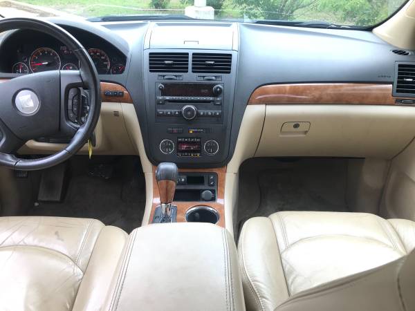 2009 Saturn Outlook for sale in Austin, TX – photo 9