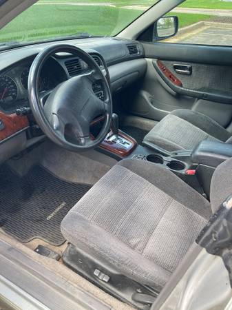 2004 Subaru Outback for sale in Grand Rapids, MI – photo 2