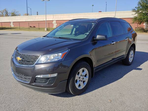 2015 CHEVROLET TRAVERSE 3RD ROW! TOUCHSCREEN! 1 OWNER! CLEAN CARFAX!... for sale in Norman, TX – photo 2