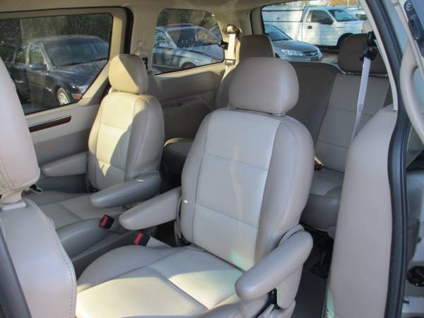 2001 Ford Windstar Limited - - by dealer - vehicle for sale in Youngstown, OH – photo 7