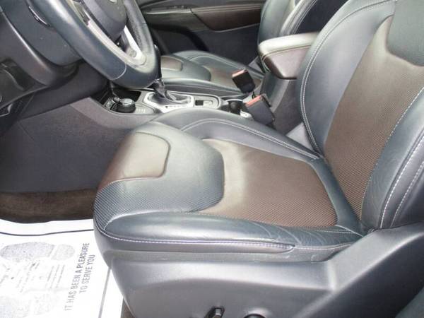 2015 Jeep Cherokee Limited, 4x4, leather, Nav, Sun, Adaptive Cruise... for sale in Fargo, ND – photo 11