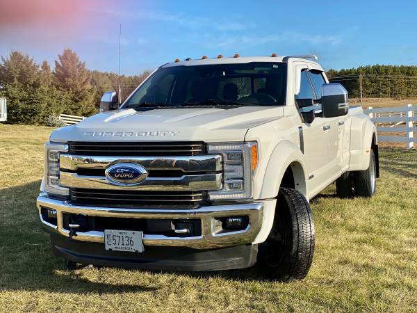 2017 Ford F450 4x4 - cars & trucks - by owner - vehicle automotive... for sale in New Richmond, MN – photo 3