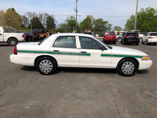 Ford Crown Victoria Police Interceptor Used 4dr Sedan Cop Car 4 6L for sale in Jacksonville, NC – photo 5
