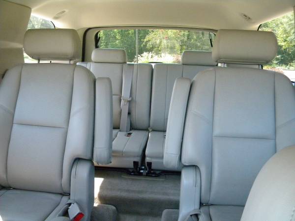 2010 CHEVROLET TAHOE LTZ LEATHER SUNROOF NAVIGATION 1 OWNER!!! for sale in Byram, MS – photo 9