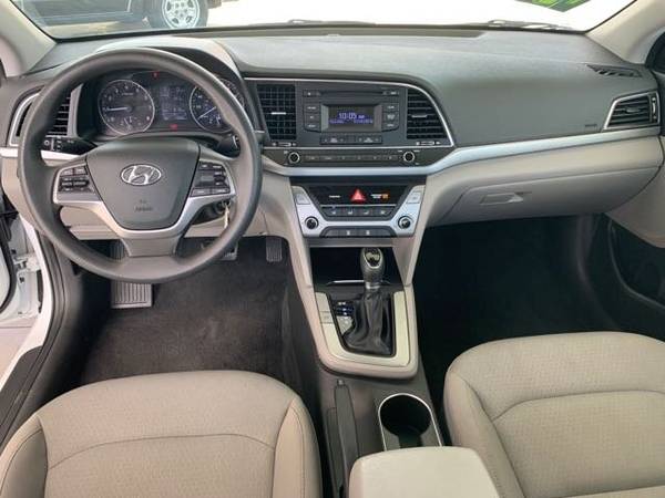 2017 Hyundai Elantra SE for sale in Red Bluff, CA – photo 11