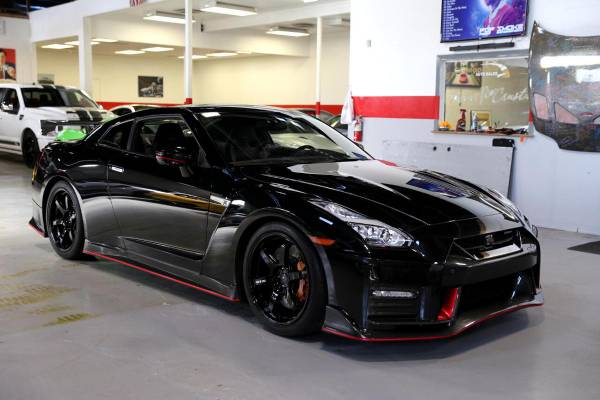 2017 Nissan GT-R Nismo GUARANTEE APPROVAL! - - by for sale in STATEN ISLAND, NY – photo 5