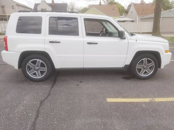 2009 JEEP PATRIOT - - by dealer - vehicle automotive for sale in Dearborn, MI – photo 6
