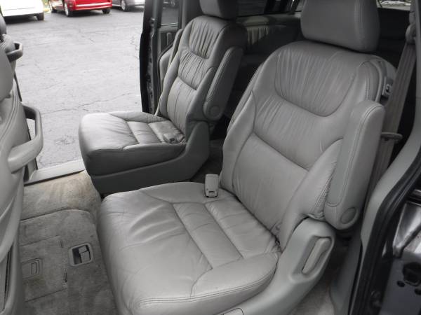 2007 HONDA ODYSSEY - cars & trucks - by dealer - vehicle automotive... for sale in Lima, OH – photo 10