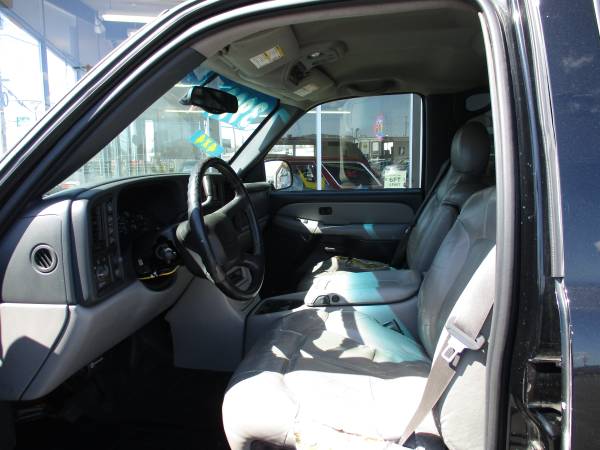 2001 CHEVY SUBURBAN 1500 4X4 - - by dealer - vehicle for sale in Longview, OR – photo 15