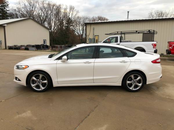 2013 Ford Fusion SE - cars & trucks - by dealer - vehicle automotive... for sale in Cedar Falls, IA – photo 7
