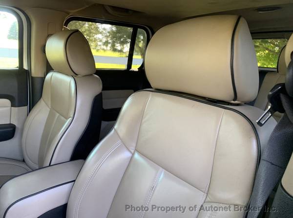 2006 *HUMMER* *H3* *4dr 4WD SUV* Birch White/LOADED! for sale in Bloomington, IL – photo 15