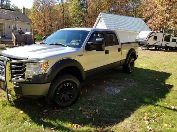 2011 F150 XL Crew Cab v8 with 3.73 and 7350 package with Custom work for sale in Rowland, NY – photo 2