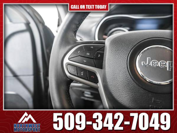 2019 Jeep Cherokee Limited 4x4 - - by dealer for sale in Spokane Valley, WA – photo 17