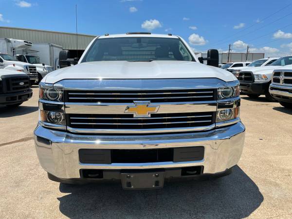 2016 Chevrolet Flatbed Dually 6 0 Gas Automatic Only 90k miles for sale in Mansfield, TX – photo 6