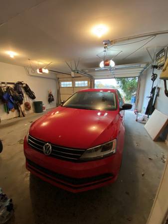 GREAT CONDITION TORNADO RED VOLKSWAGEN JETTA - cars & trucks - by... for sale in reading, PA – photo 2