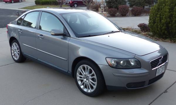2005 Volvo S40 T5 2.5l Turbo AWD, Very Clean - cars & trucks - by... for sale in Fort Collins, CO – photo 5