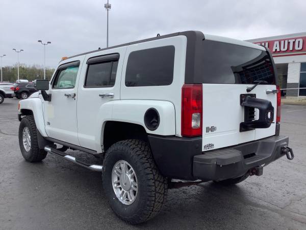 Loaded! 2006 Hummer H3! Accident Free! - - by dealer for sale in Ortonville, MI – photo 3