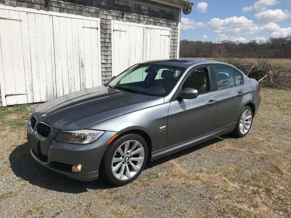 BMW 328 XDRIVE, SUPER CLEAN, JUST SERVICED, GORGEOUS COLOR COMBO! for sale in Attleboro, NY – photo 4