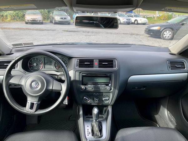 2013 VOLKSWAGEN JETTA - cars & trucks - by dealer - vehicle... for sale in Carlisle, PA – photo 6